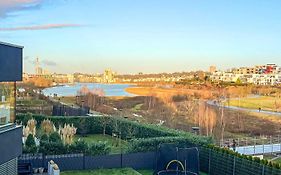 Luxus Neubauwohnung Mit Blick Auf Den Phoenix-See